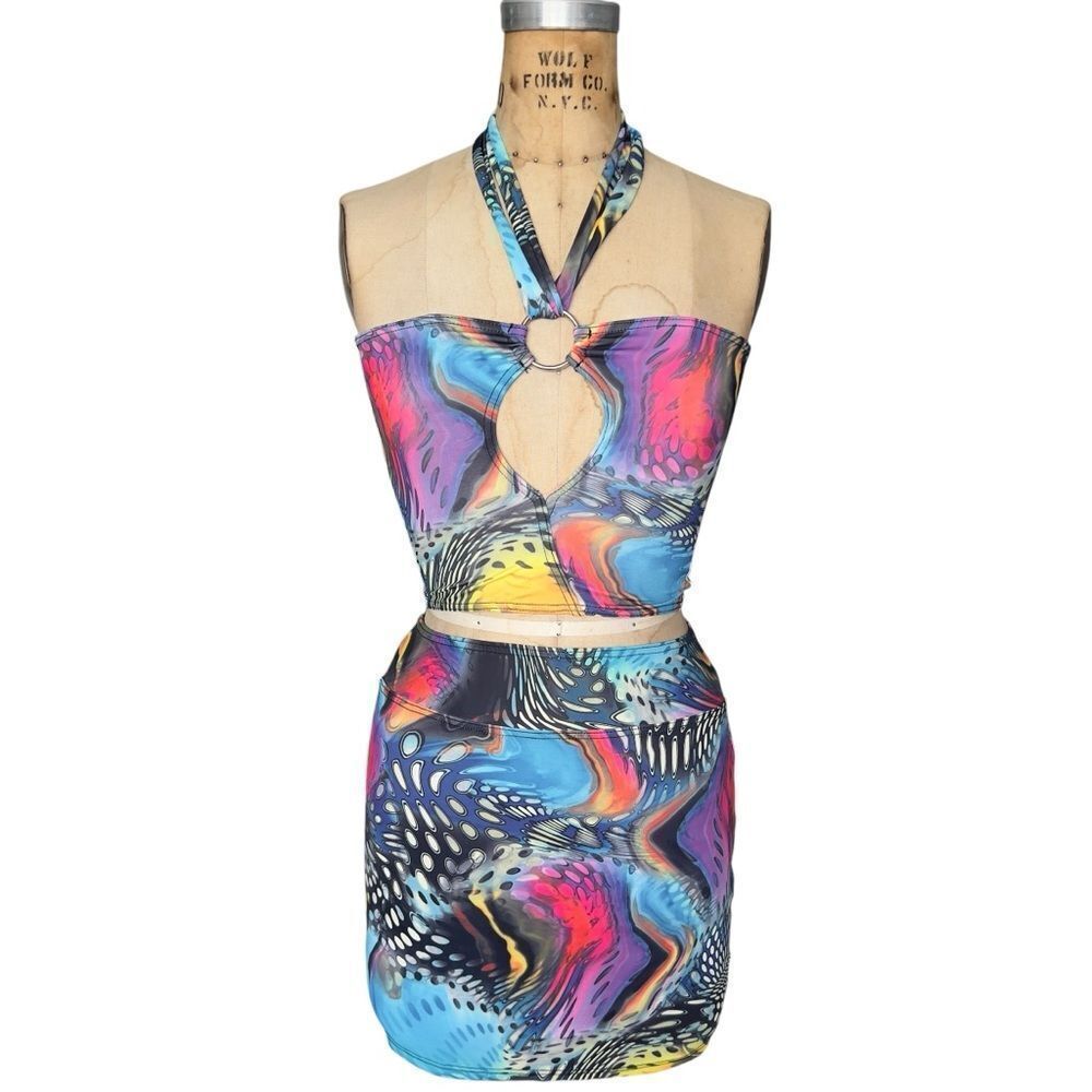 Babylu Vintage Psychedelic Halter Crop Set - Top Medium Skirt Large